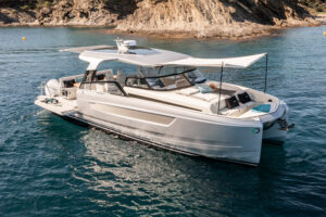 YOT 36 POWER CATAMARAN disponible à Arcachon - AL2M NAUTISME ARCACHON