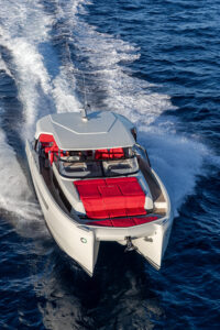 YOT 36 POWER CATAMARAN disponible à Arcachon - AL2M NAUTISME ARCACHON