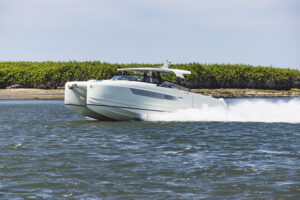 YOT 36 POWER CATAMARAN disponible à Arcachon - AL2M NAUTISME ARCACHON